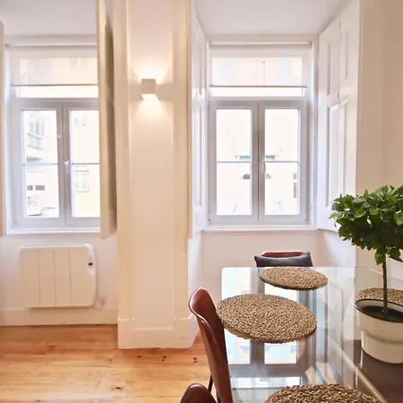 Akicity Anjos Blossom Apartman *