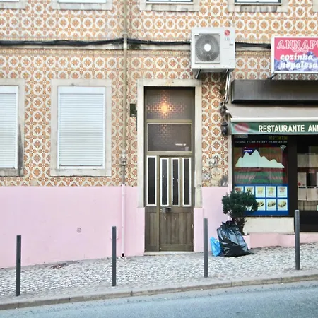 Appartement Akicity Anjos Blossom Lissabon